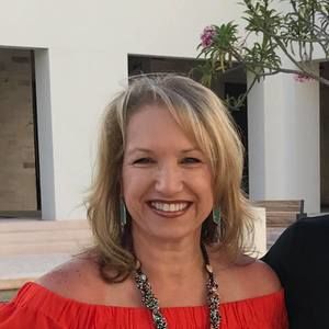 Meet your Posher, Lori